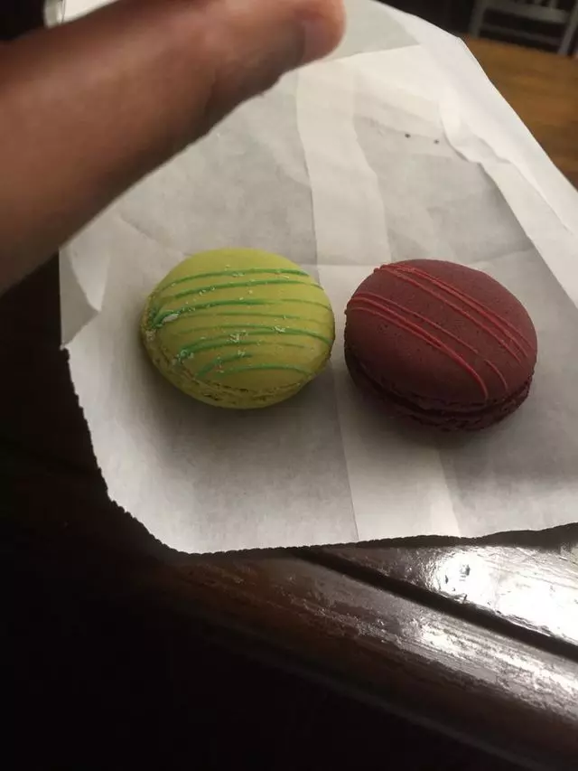 Chantal Guillon Macarons