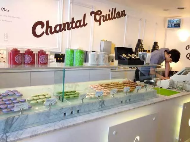Chantal Guillon Macarons