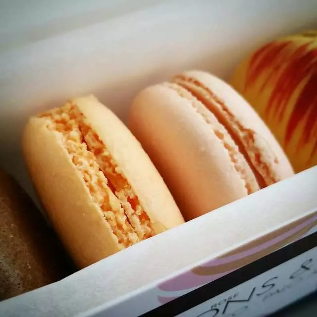 Chantal Guillon Macarons