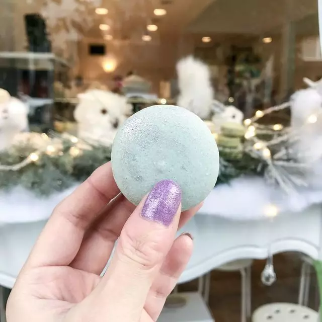 Chantal Guillon Macarons