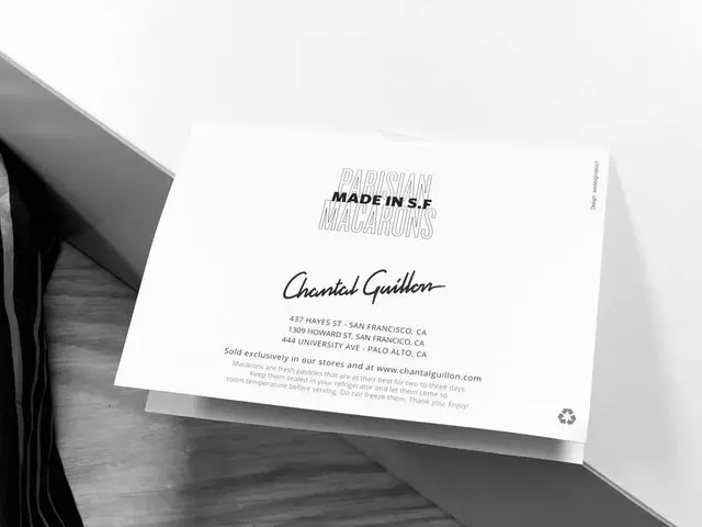 Chantal Guillon Macarons