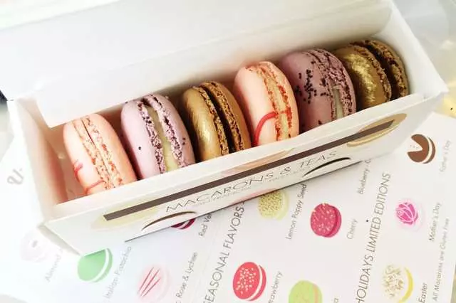 Chantal Guillon Macarons
