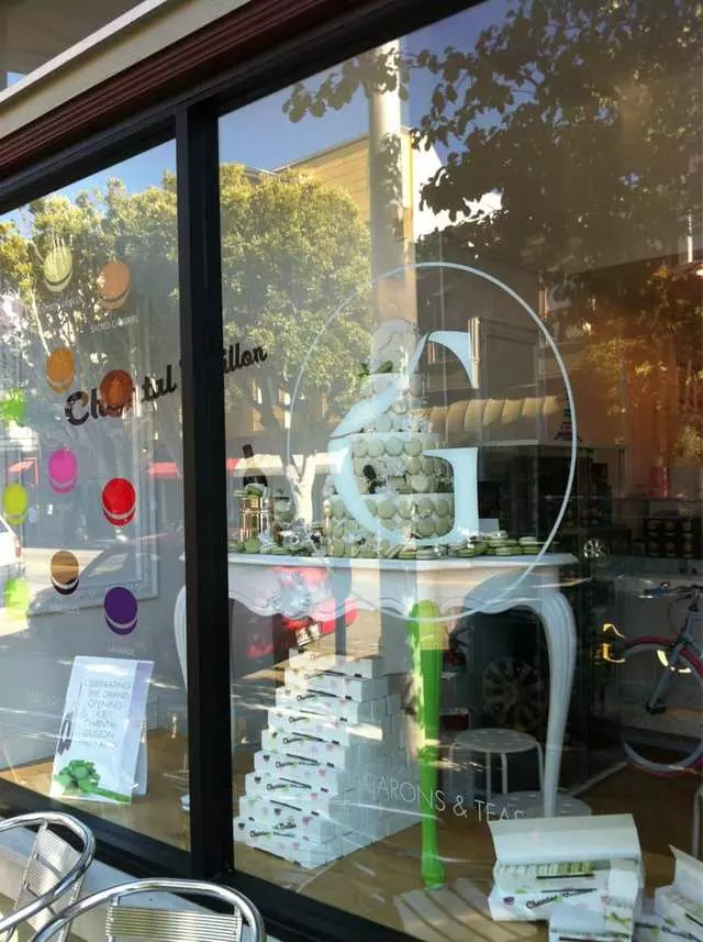 Chantal Guillon Macarons