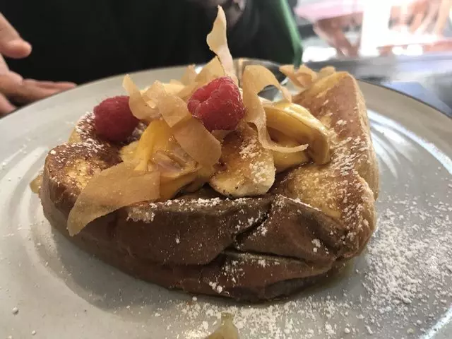 1608 Bistro