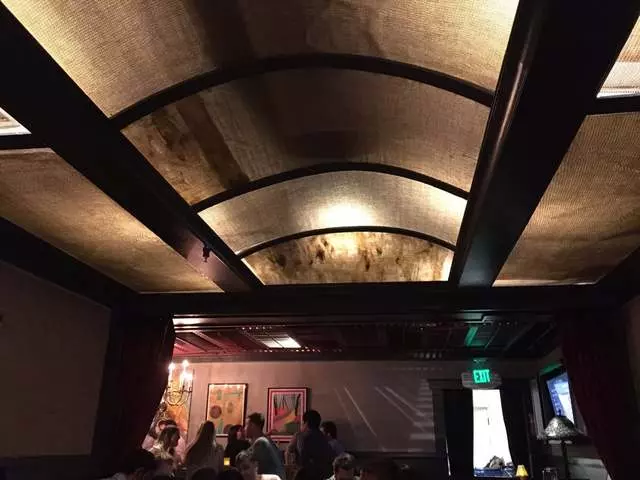 Noir Lounge