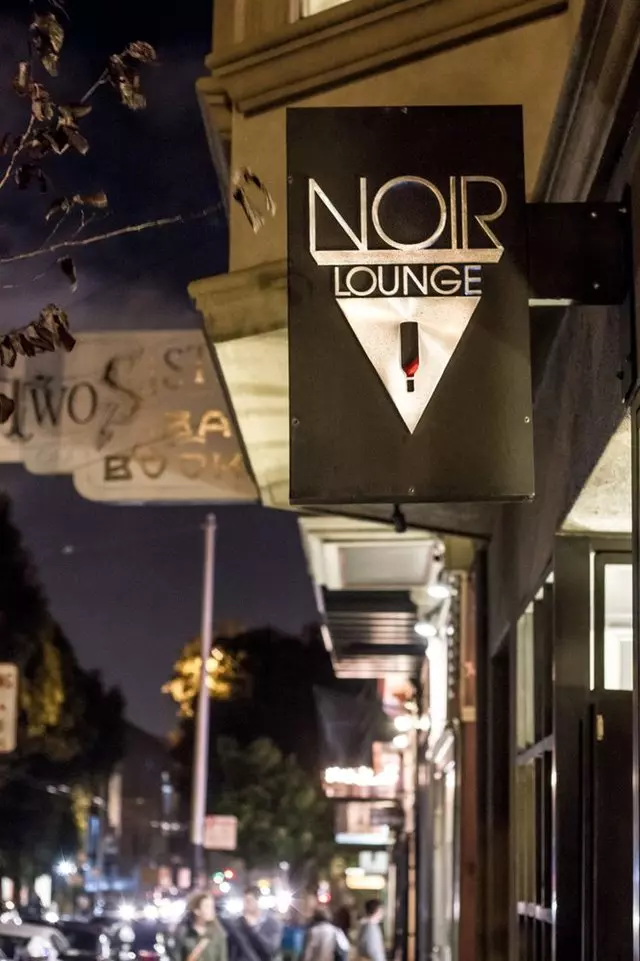 Noir Lounge