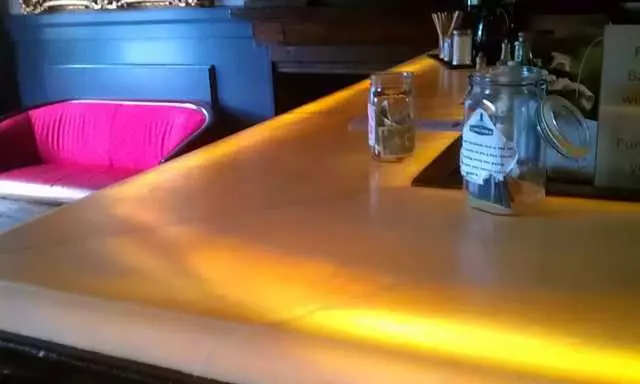 Noir Lounge