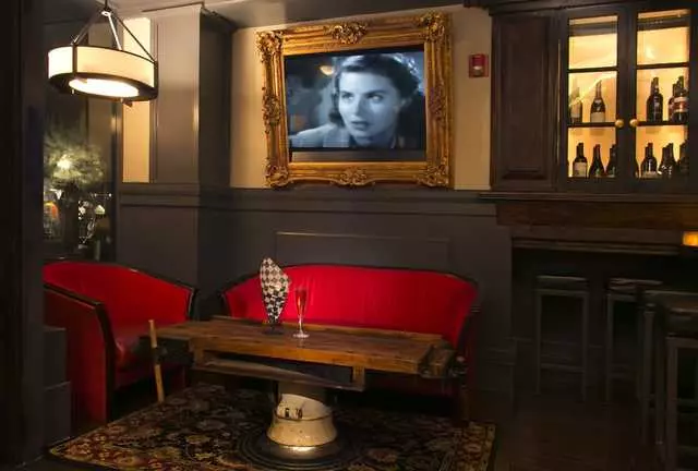 Noir Lounge