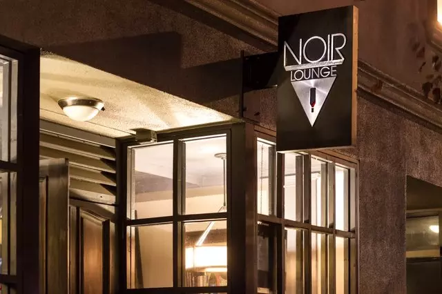 Noir Lounge