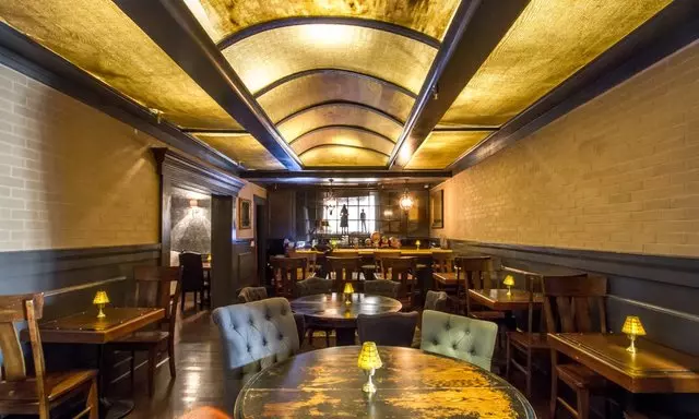 Noir Lounge
