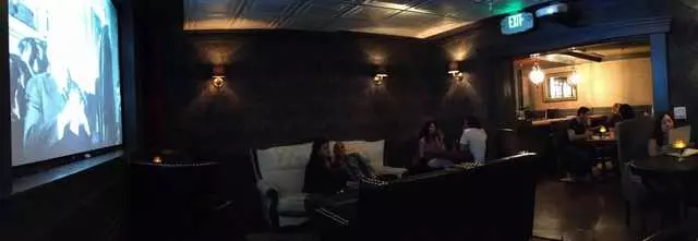 Noir Lounge