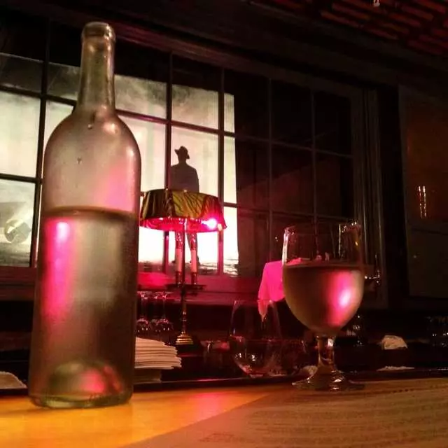 Noir Lounge