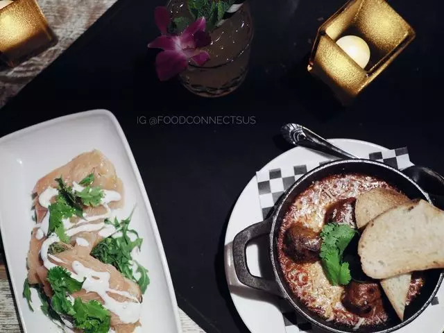 Noir Lounge