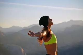 Mina Doulabi - Posture Guru