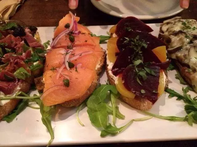 L’emigrante Wine Bar & Bistro