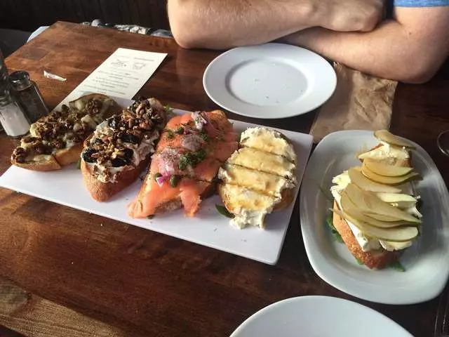 L’emigrante Wine Bar & Bistro