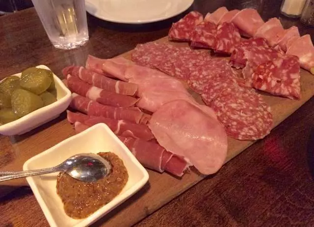 L’emigrante Wine Bar & Bistro