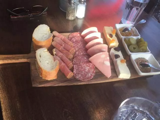 L’emigrante Wine Bar & Bistro