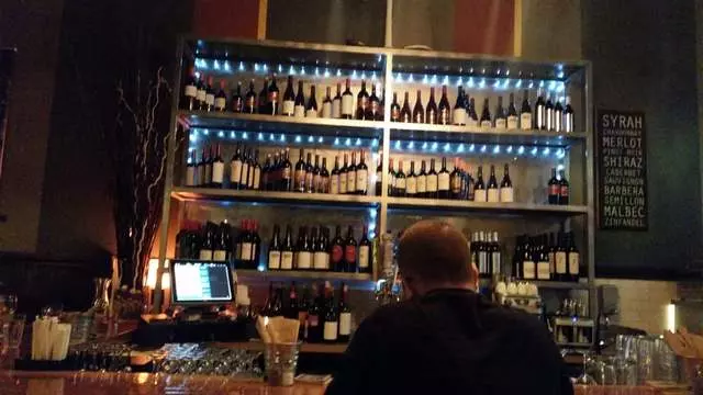 L’emigrante Wine Bar & Bistro