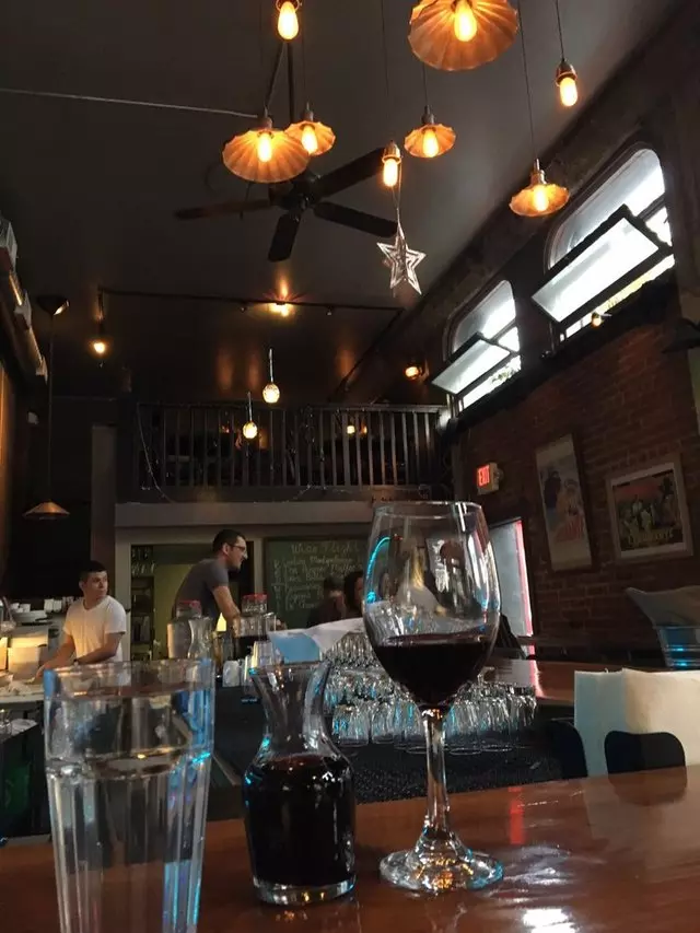 L’emigrante Wine Bar & Bistro
