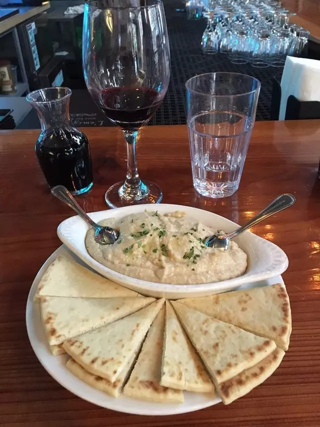L’emigrante Wine Bar & Bistro