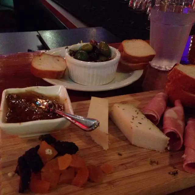 L’emigrante Wine Bar & Bistro