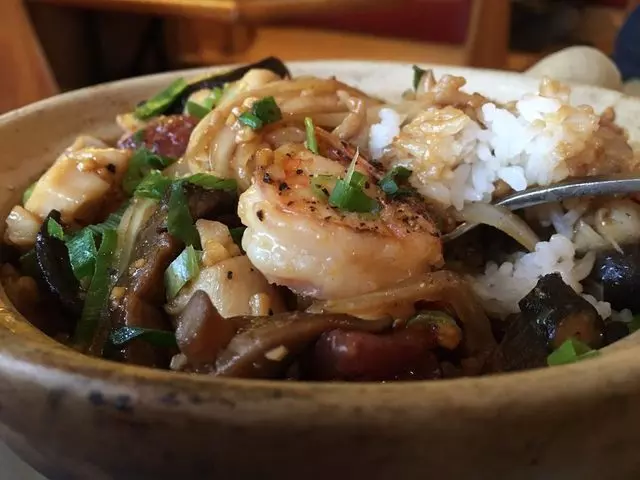 7 Mission Restaurant