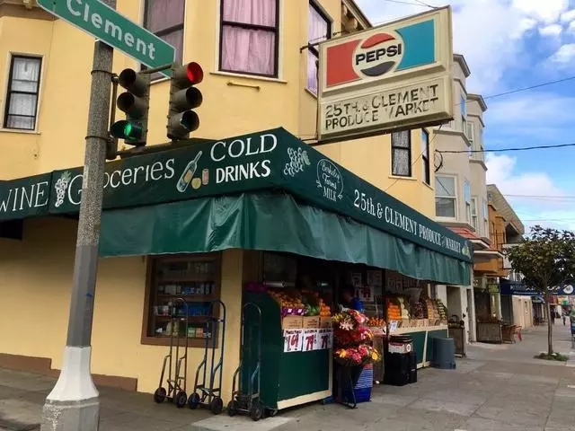 25th & Clement Produce Market
