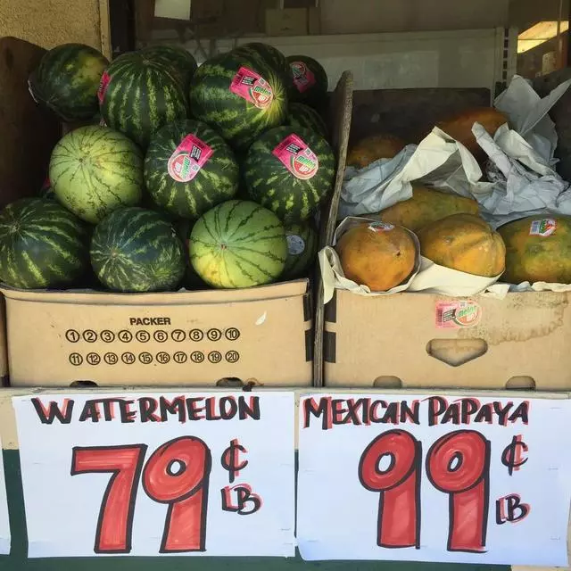 25th & Clement Produce Market