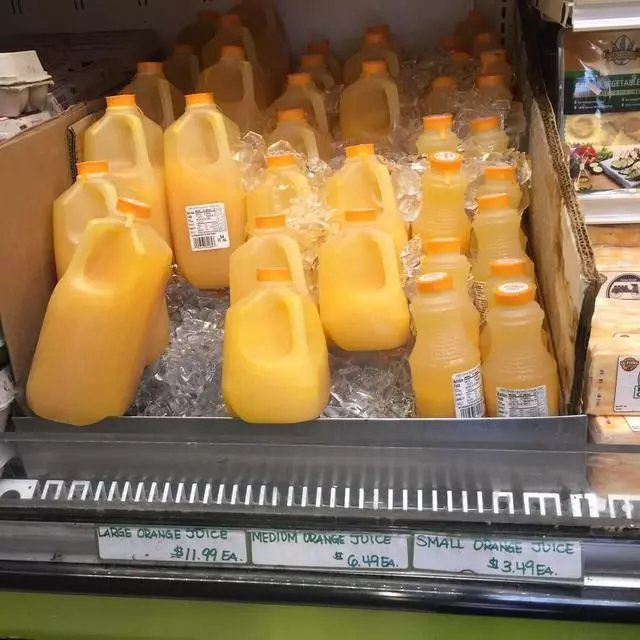 25th & Clement Produce Market