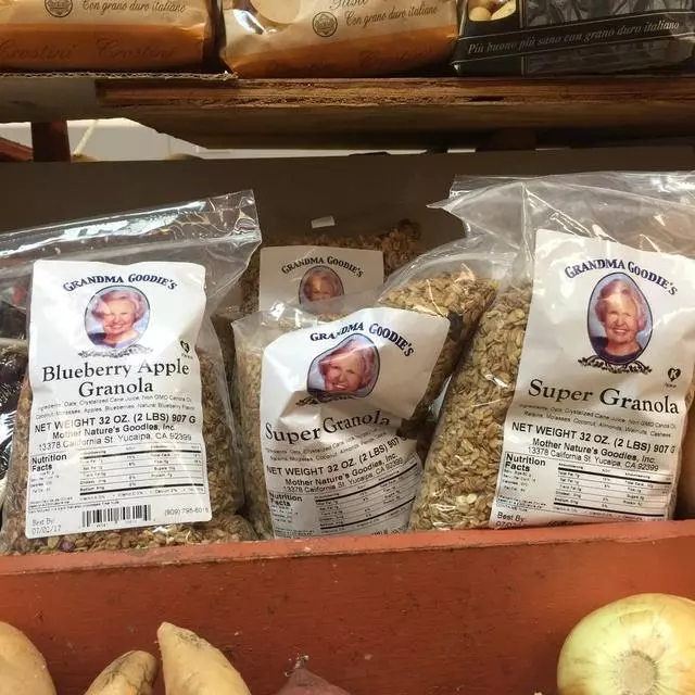 25th & Clement Produce Market