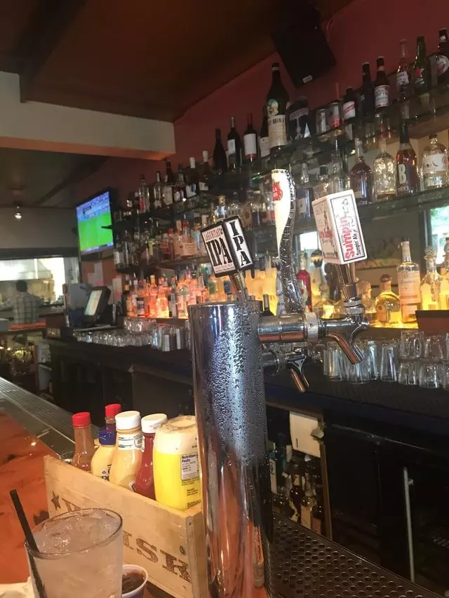 Mars Bar & Restaurant