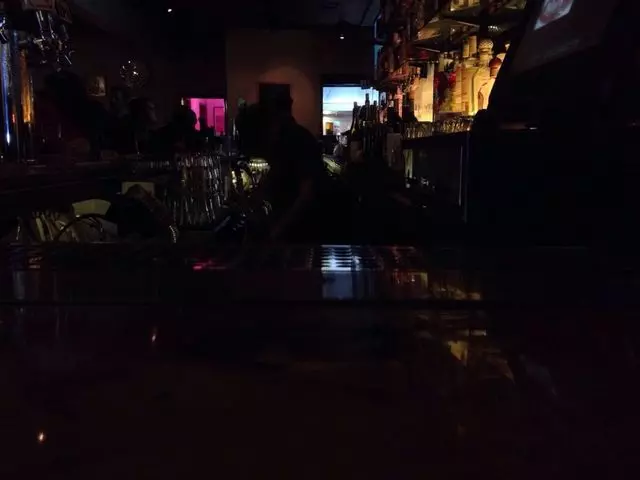 Mars Bar & Restaurant