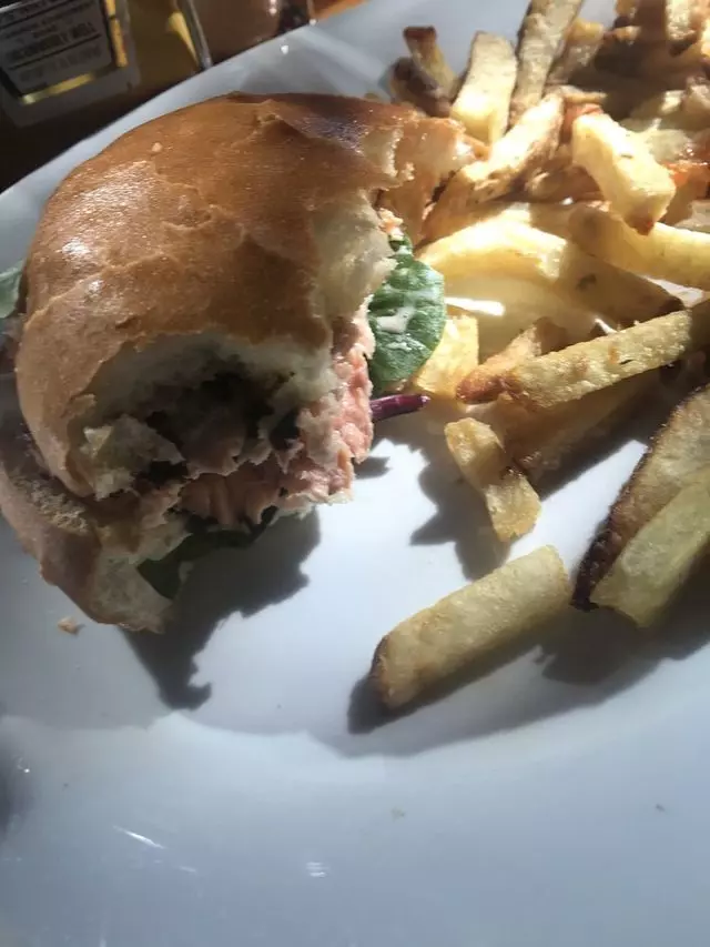 Mars Bar & Restaurant