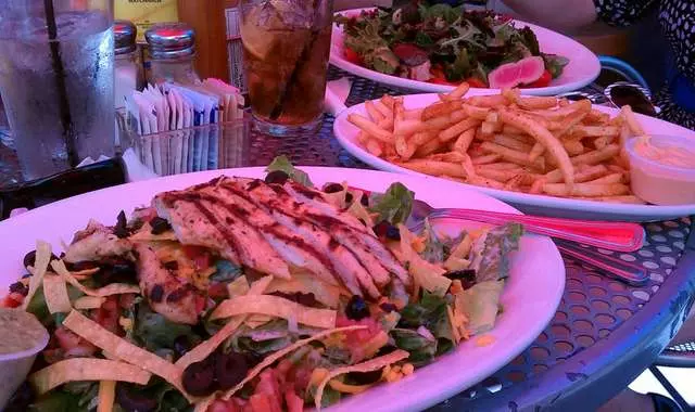 Mars Bar & Restaurant