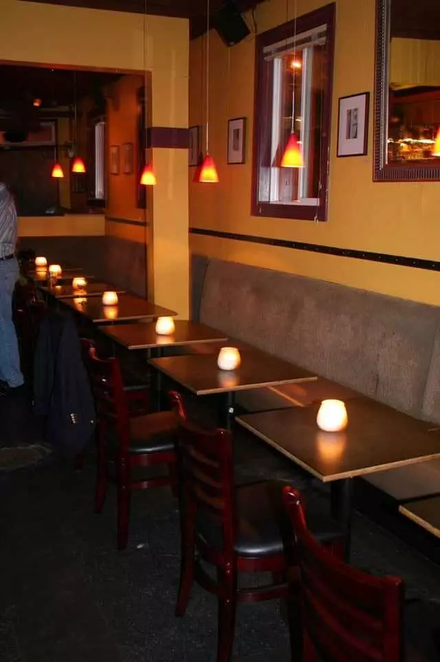 Mars Bar & Restaurant