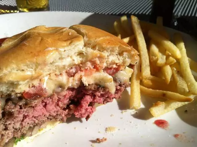 Mars Bar & Restaurant