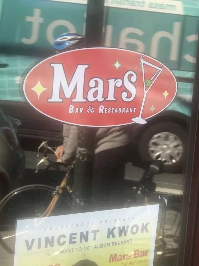 Mars Bar & Restaurant