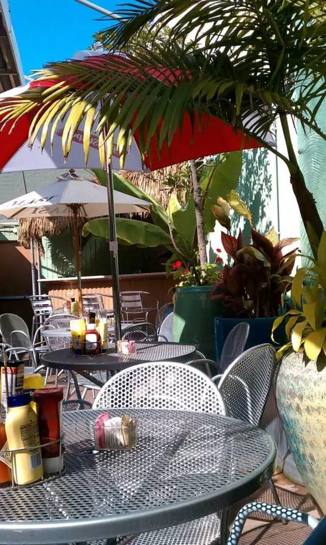 Mars Bar & Restaurant