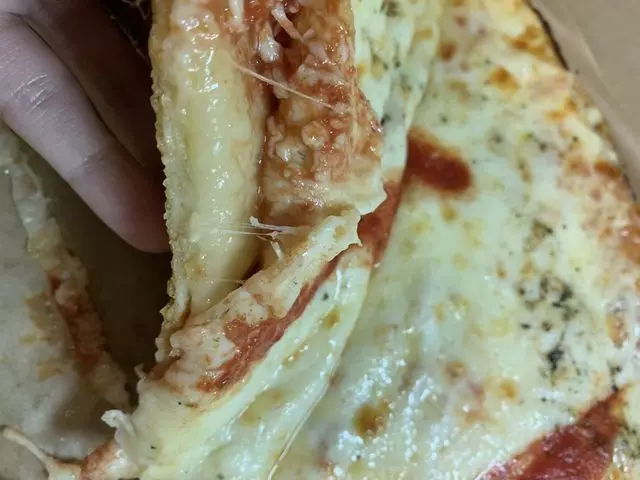 Nicos Sicilia Pizza