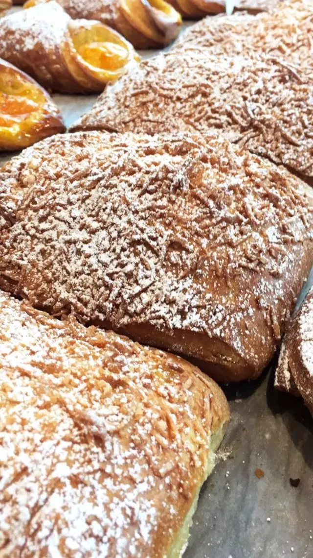 Les Gourmands Bakery