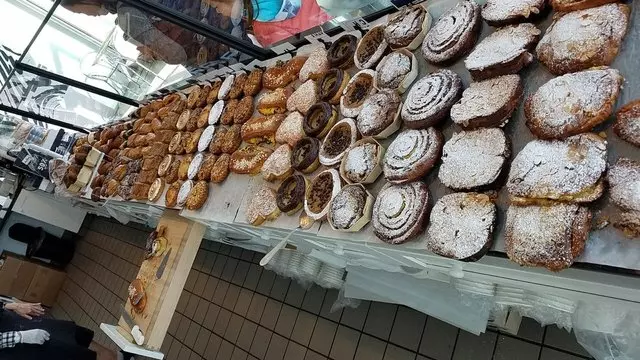 Les Gourmands Bakery