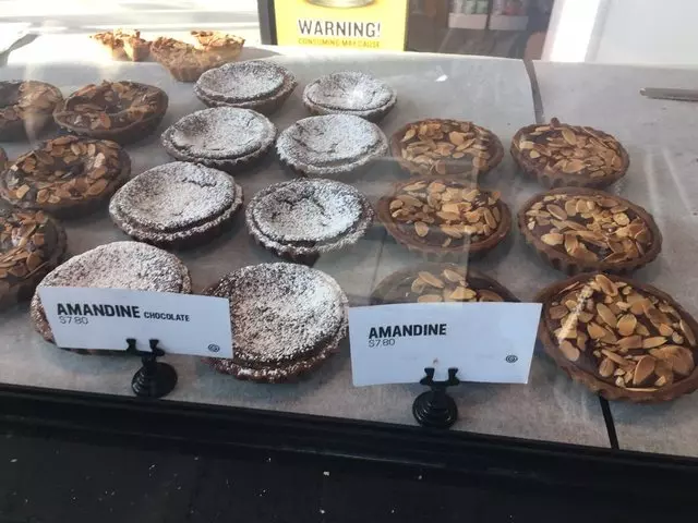 Les Gourmands Bakery