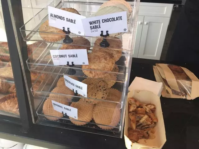 Les Gourmands Bakery