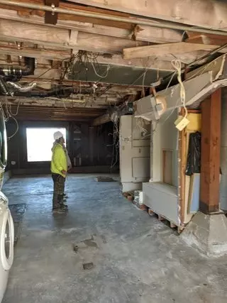 Bros Demo and Hauling