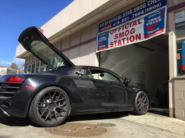 415 SF Official Star Smog