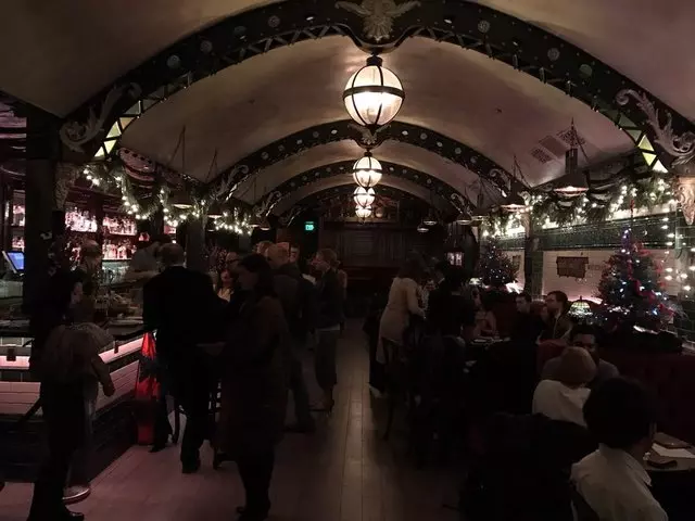 Whitechapel SF