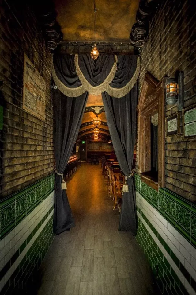 Whitechapel SF