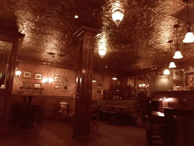 Whitechapel SF