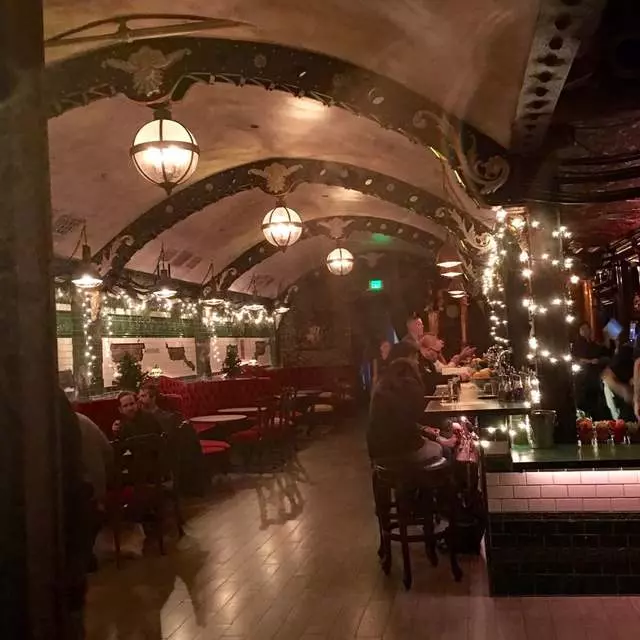 Whitechapel SF